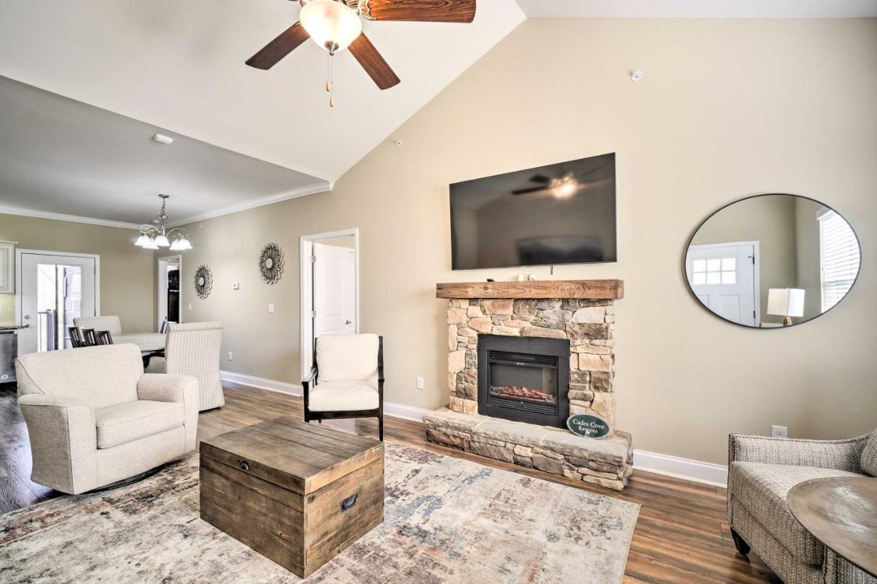 Chic Townsend Condo With Saltwater Pool! Extérieur photo